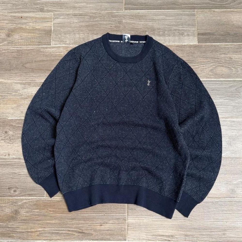 Navy blue Tottenham Hotspur crewneck sweatshirt size XL